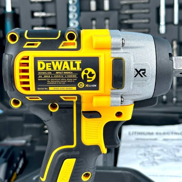 Акумуляторний ударний гайковерт DeWALT DCF887 + набір інструментів 41795 фото