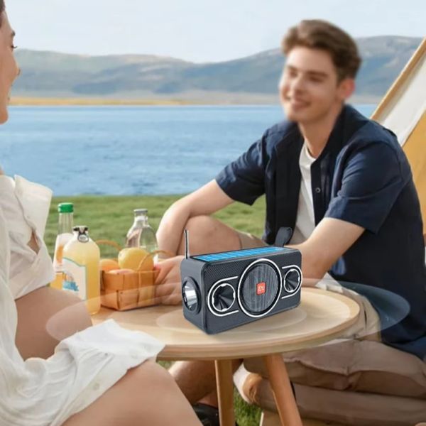 Колонка-радіо Sing-e ZQS-T01 із сонячною панеллю+ліхтар 8W, 1200mAh (16,8*9,5*6,2 см) 62036 фото